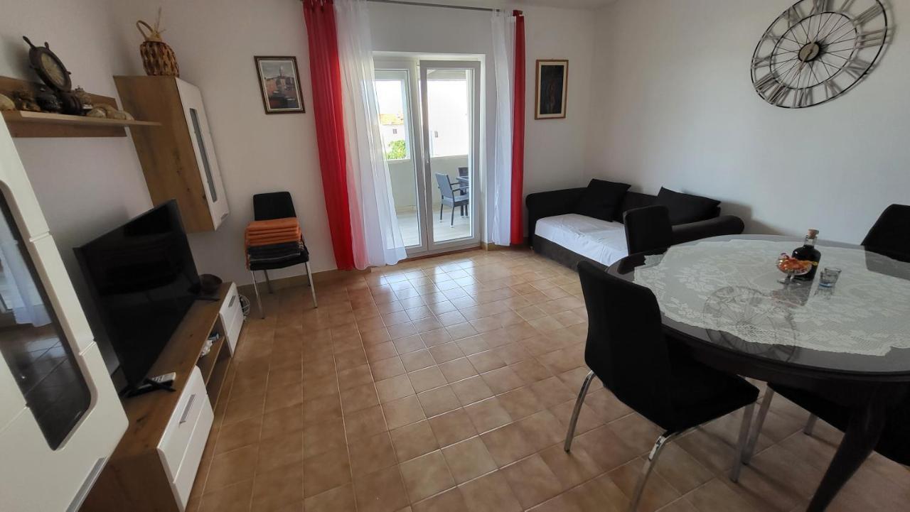 Apartment Vrba Supetar Zewnętrze zdjęcie
