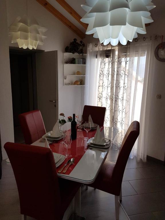 Apartment Vrba Supetar Zewnętrze zdjęcie